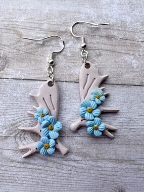 Handmade Forget-me-not Moose Antler shaped earring’s